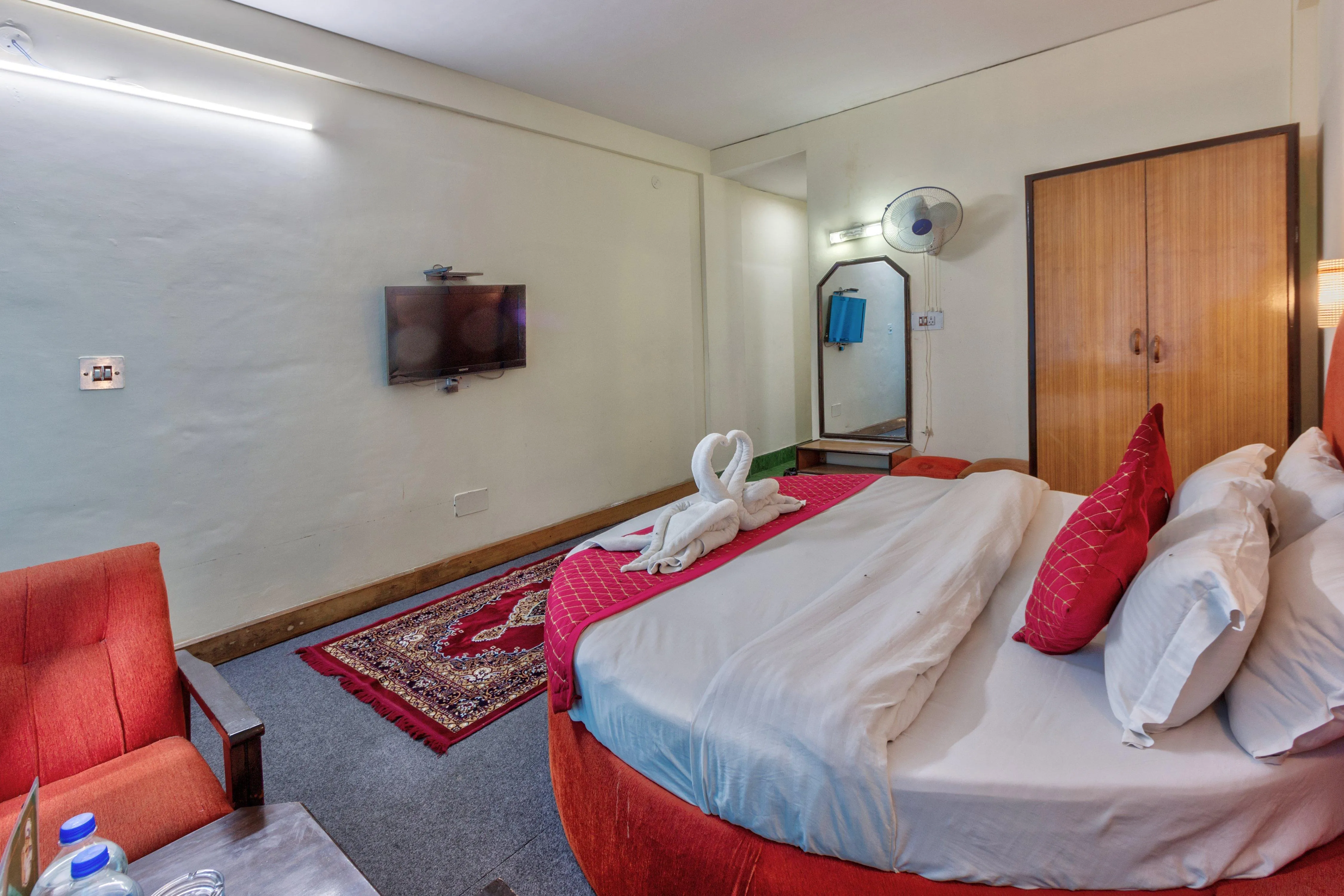 Honeymoon Suite (Mountain Facing Without Balcony).